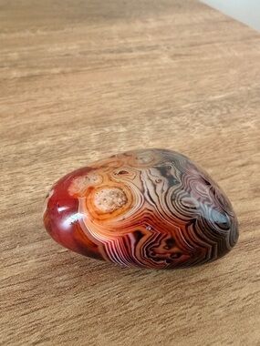 Polished Banded Agate